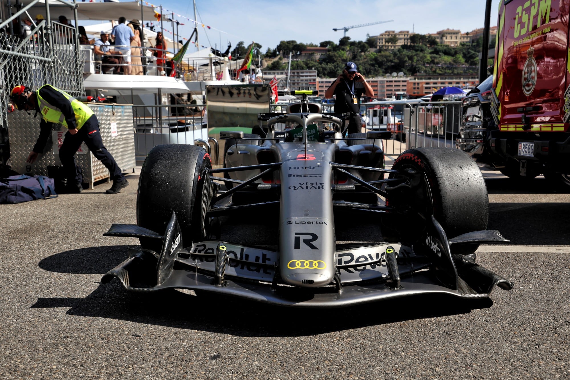F1: Confira as imagens deste sábado do GP de Mônaco 2026 The Audi F1 Team R26 of Gabriel Bortoleto (BRA).