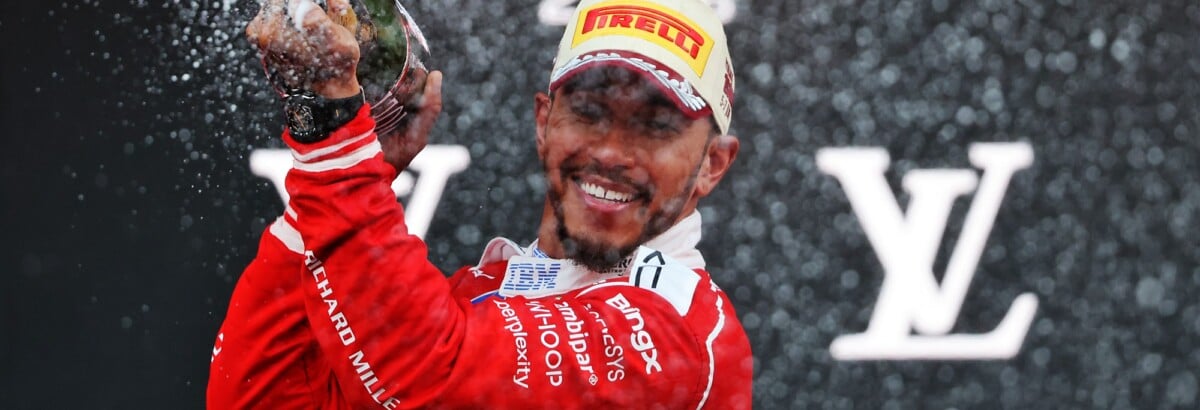 F1: Claire Williams compara impacto de Hamilton ao de Schumacher na Ferrari F1: Claire Williams compara impacto de Hamilton ao de Schumacher na Ferrari