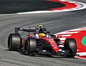 F1: Hamilton reclama de baixa aderência e espera evolução da Ferrari