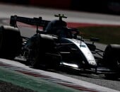 F1: Antonelli vê Russell e McLaren a serem batidos em Barcelona: “Não será fácil”