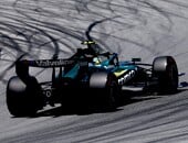F1: Alonso larga dos boxes após trocar componentes do motor