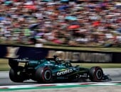F1: Falhas de câmbio e dificuldades comprometem Aston Martin em Barcelona