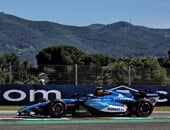 F1: Sainz admite dúvida sobre esperar projeto da Williams