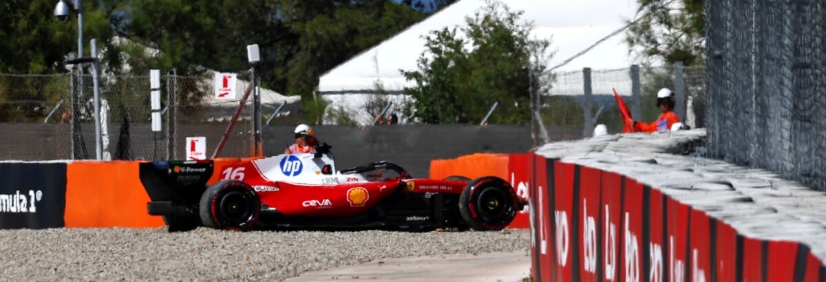 F1: Leclerc assume culpa por acidente e diz estar envergonhado F1: Leclerc assume culpa por acidente e diz estar envergonhado