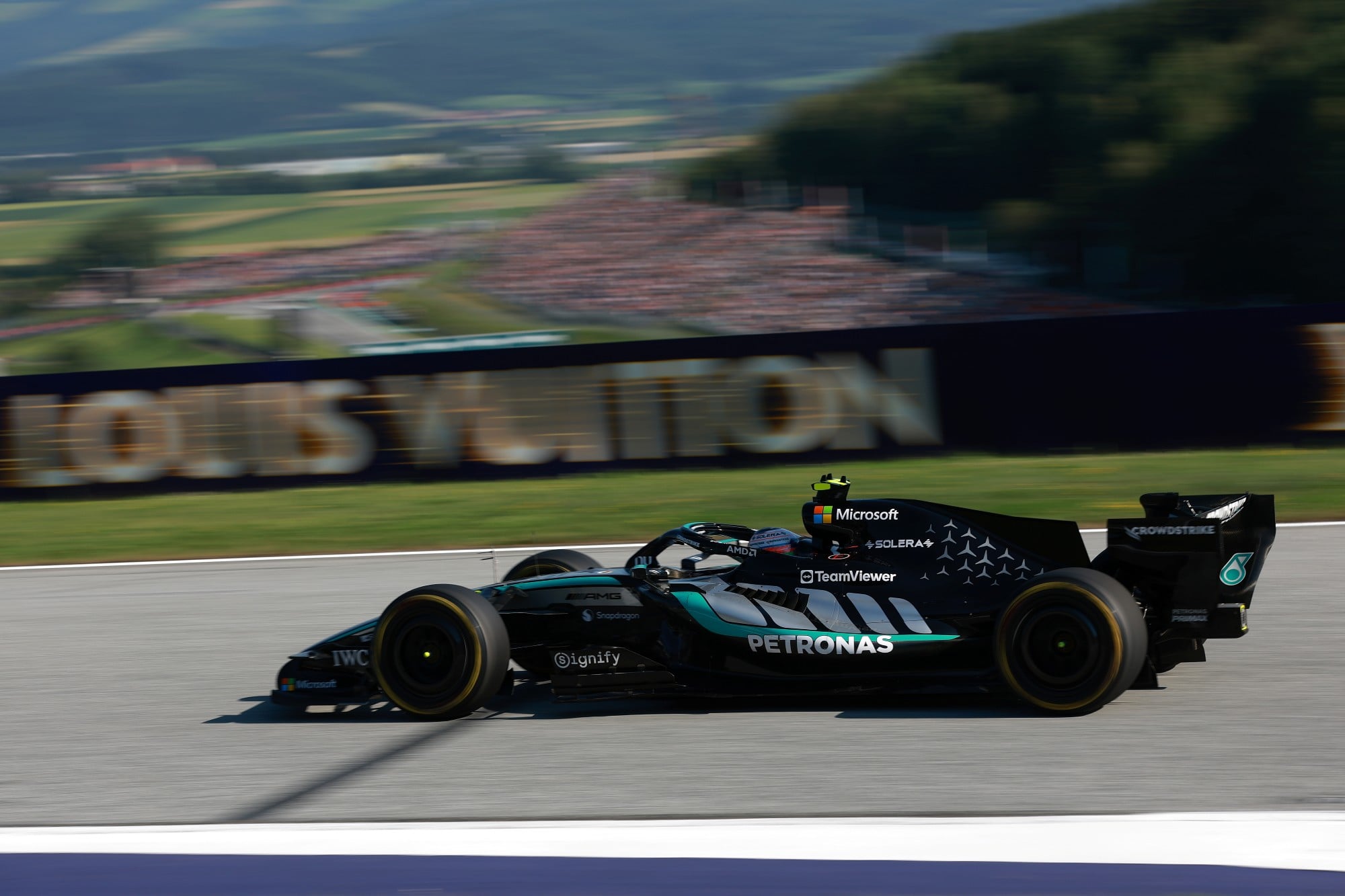 Andrea Kimi Antonelli (ITA) Mercedes AMG Formula One Team W17.