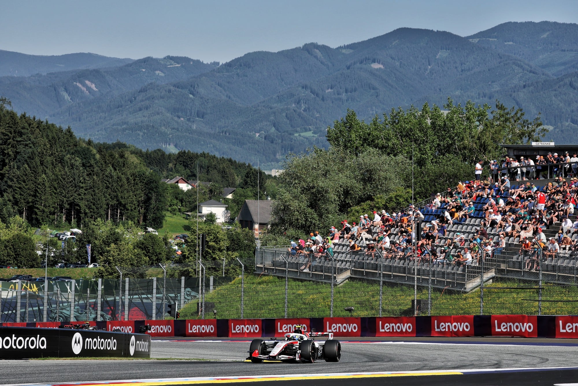 Oliver Bearman (GBR) Haas F1 Team VF-26.