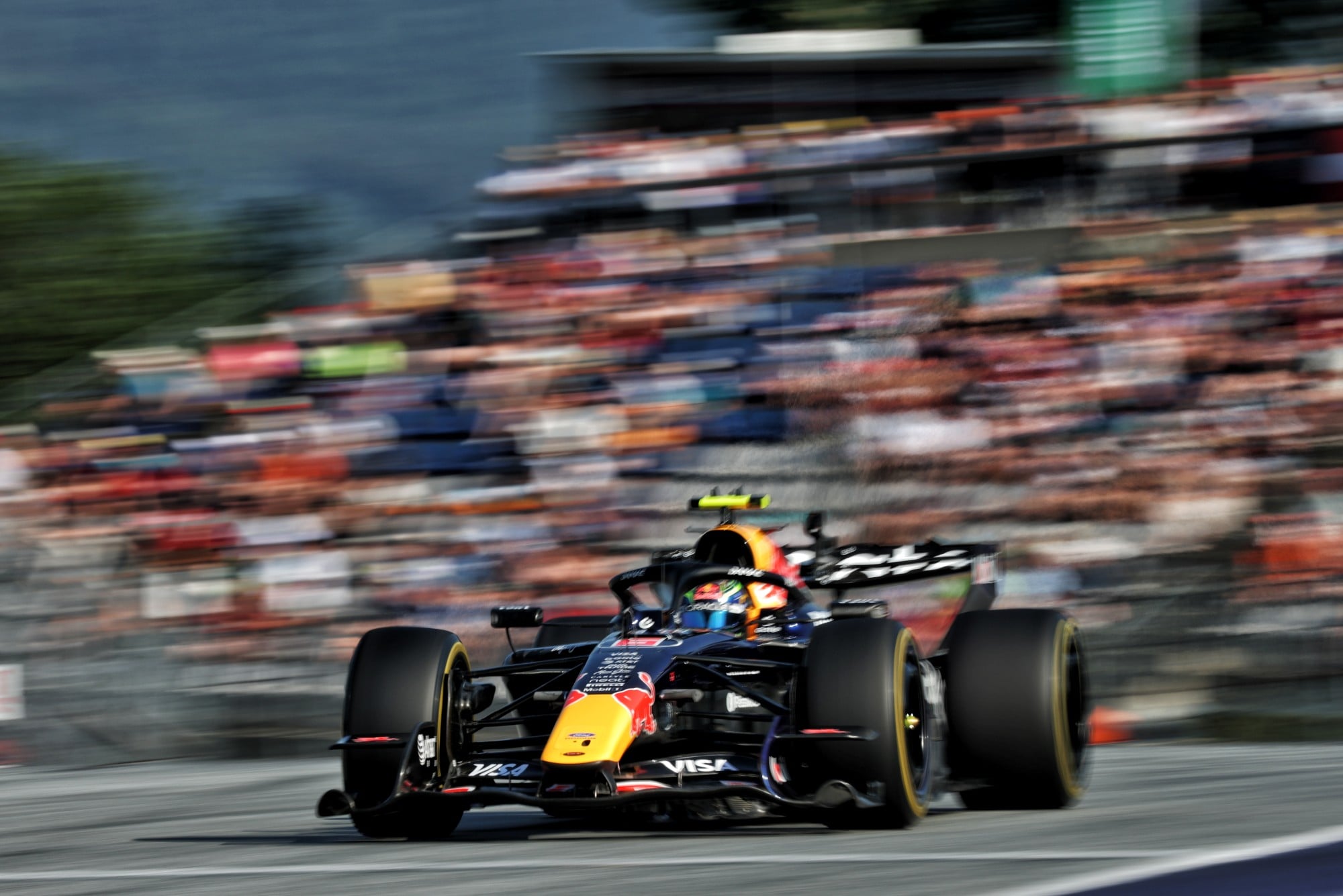 Isack Hadjar (FRA) Red Bull Racing RB22.