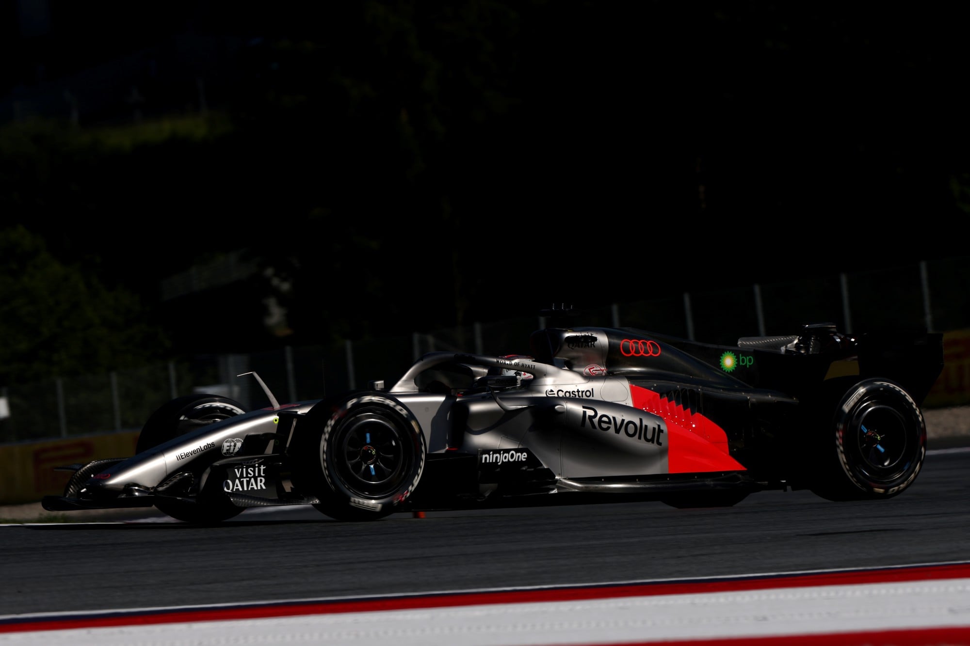 Nico Hulkenberg (GER) Audi F1 Team R26.