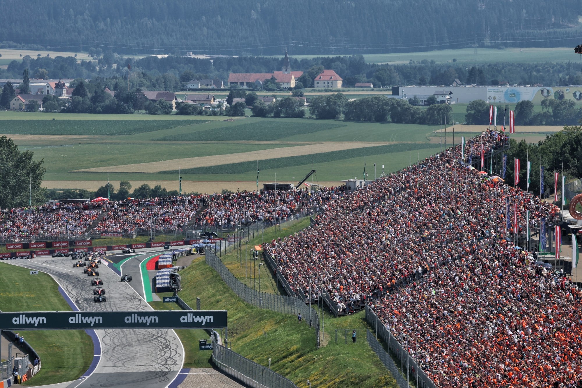 George Russell (GBR) Mercedes AMG Formula One Team W17 leads at the start of the race.
