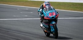 Moto3: Quiles suporta pressão de Almansa e vence na Holanda