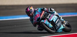 Moto2: Alonso supera González nos metros finais e vence na Holanda
