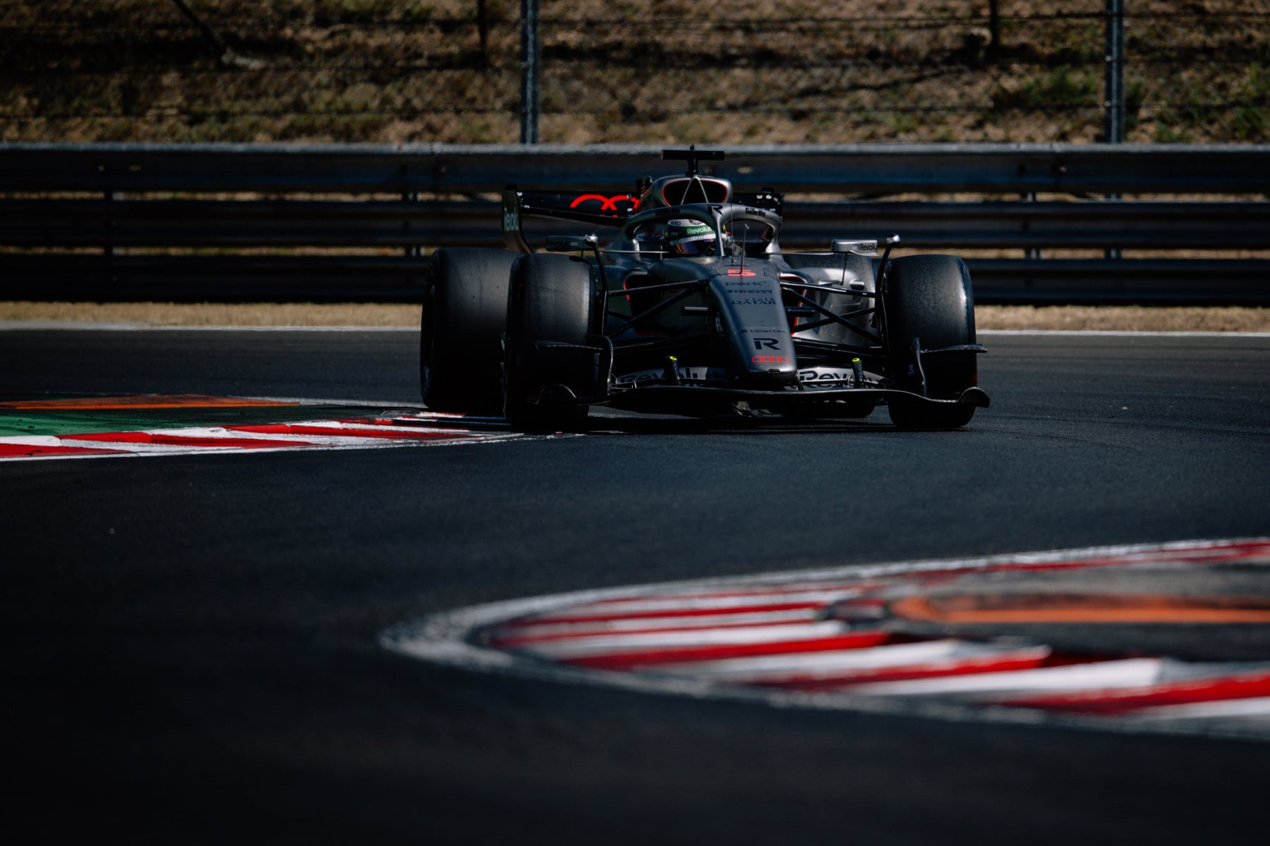 F1: Bortoleto completa primeiro dia de teste com Pirelli no Hungaroring