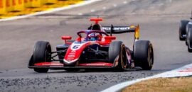 F3: De Palo segura rivais na última volta e vence corrida principal em Silverstone