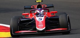 F3: Slater fatura pole na Bélgica em classificação marcada por acidente