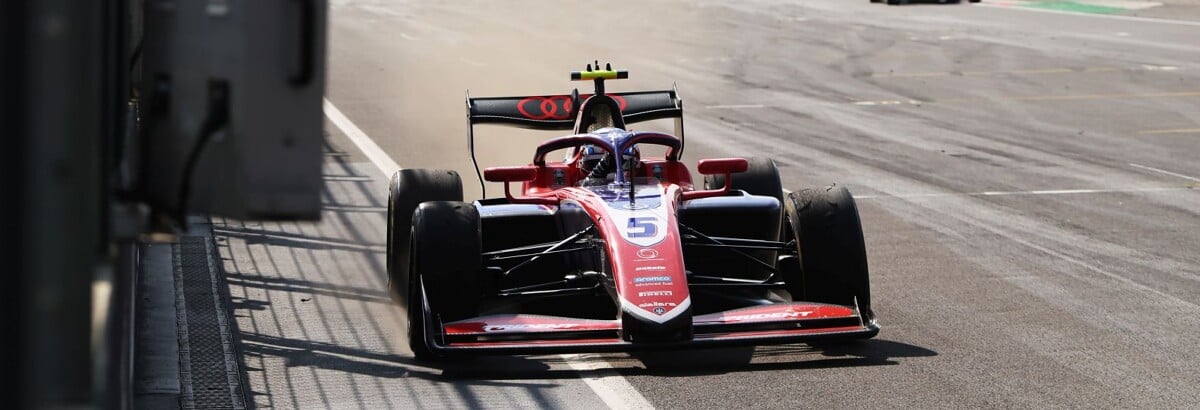 F3: Slater segura Ugochukwu e vence corrida principal na Hungria F3: Slater segura Ugochukwu e vence corrida principal na Hungria