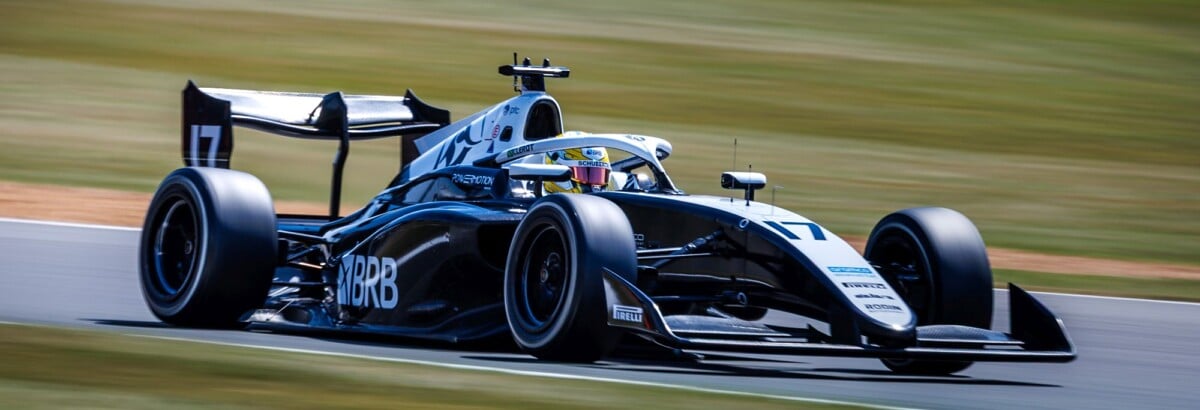 Pedro Clerot conquista top-10 na etapa de Silverstone da Fórmula 3 Pedro Clerot conquista top-10 na etapa de Silverstone da Fórmula 3