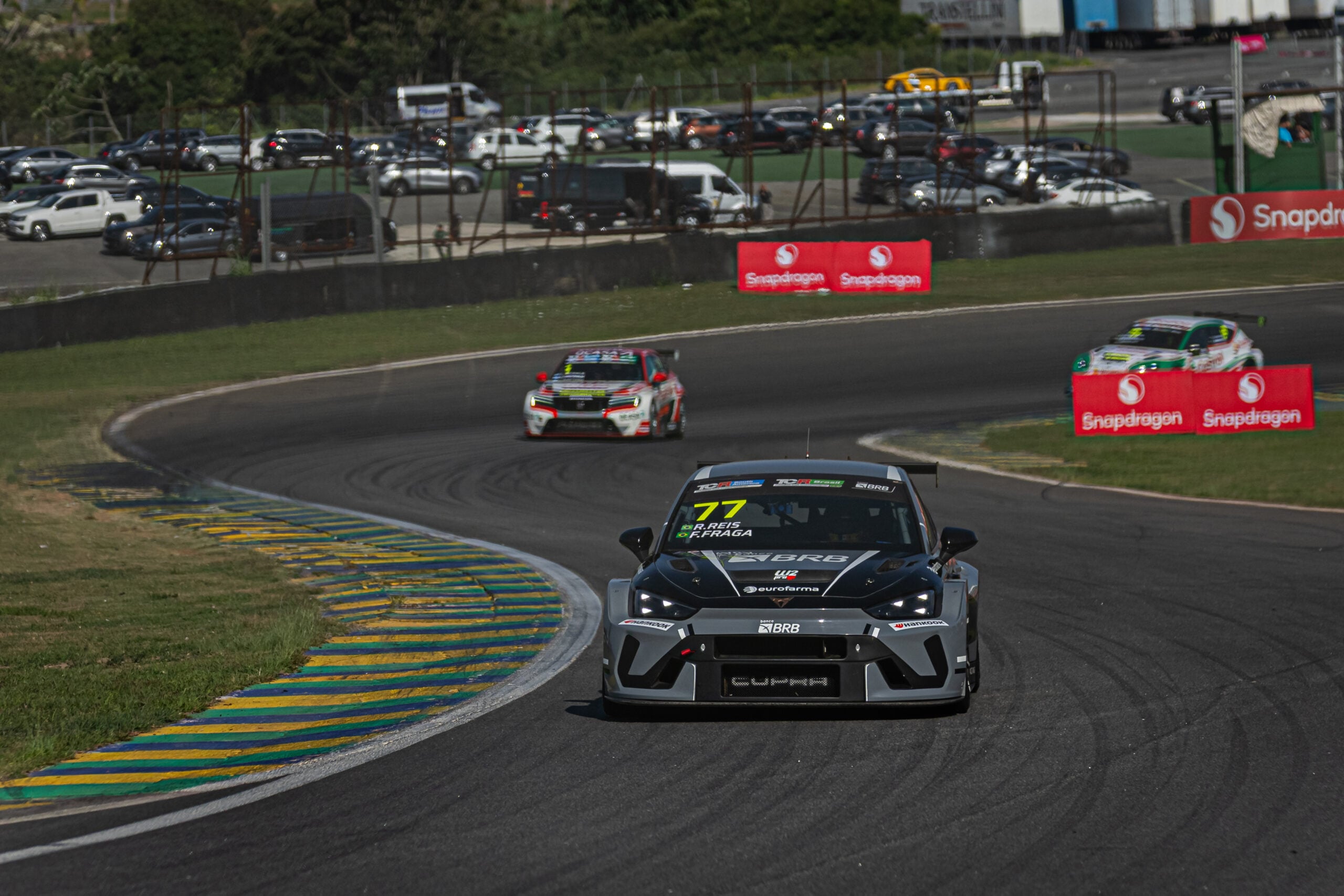 Reis e Pernía decidem título do TCR Brasil no Velocitta Reis e Pernía decidem título do TCR Brasil no Velocitta
