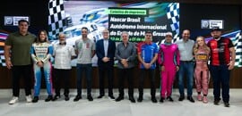 Governador do Mato Grosso recebe pilotos da Copa Truck Be8 BeVant