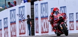 MotoGP: Márquez domina e vence GP da Alemanha em Sachsenring
