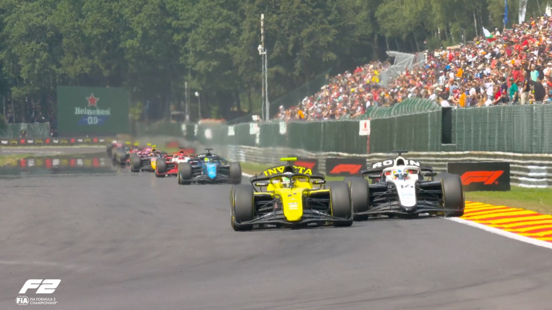 F2: Durksen supera Stenshorne e vence Sprint na Bélgica Joshua Durksen