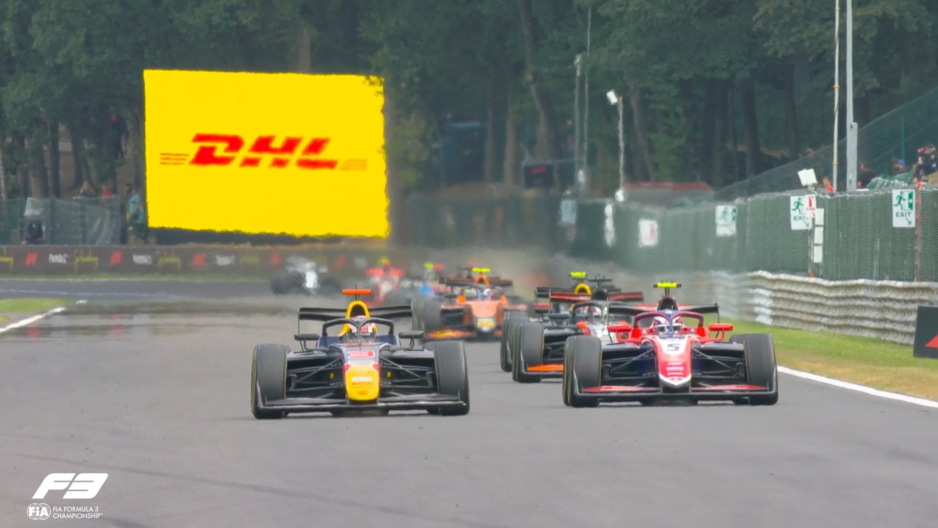 F3: Rivera mostra força no final e vence corrida principal na Bélgica