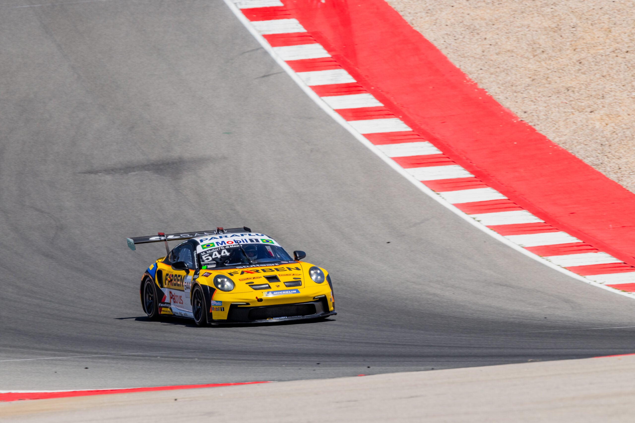 Porsche Cup: /Di Mauro consegue top-5 no primeiro treino de Endurance no Algarve