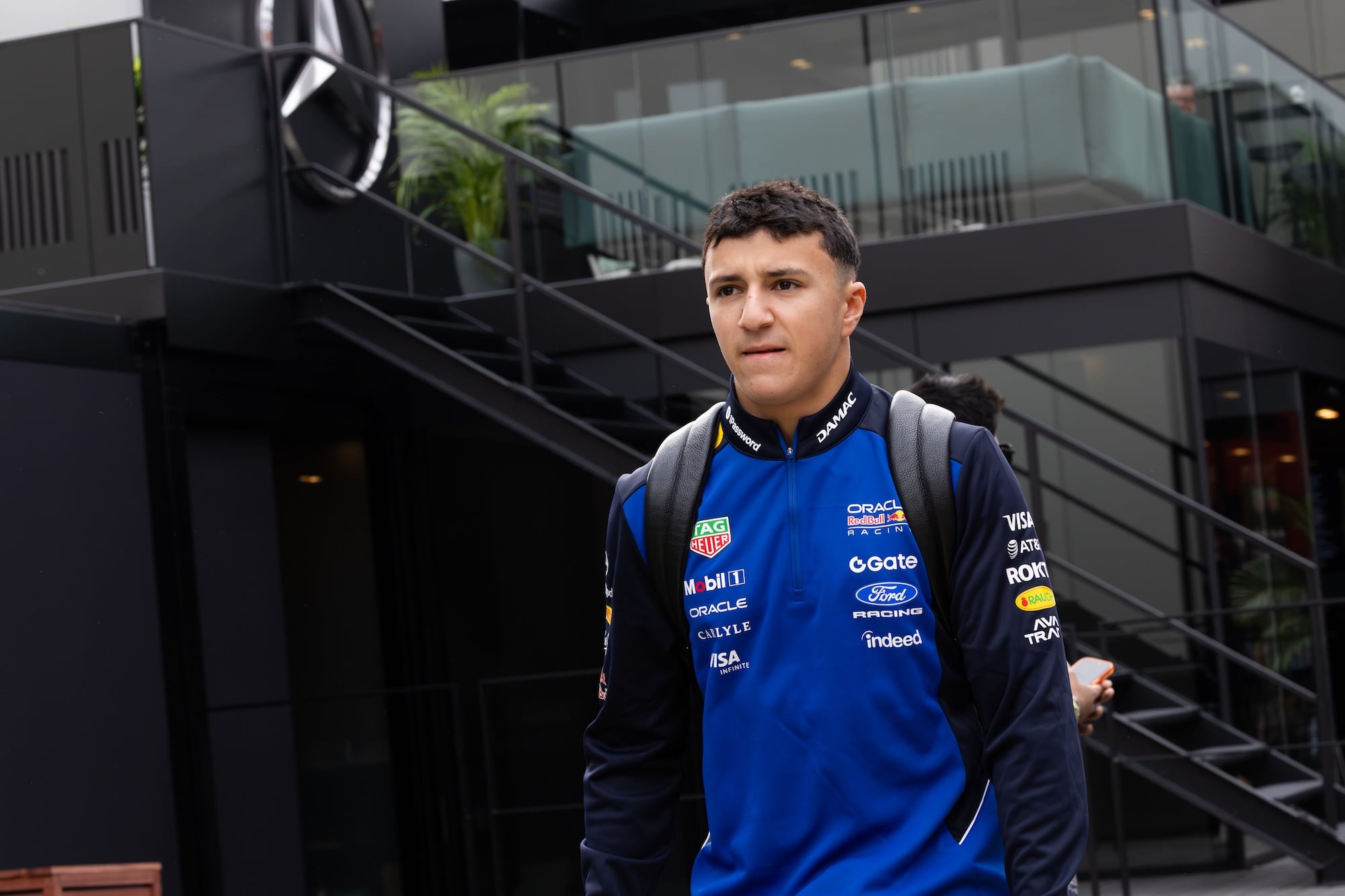 F1: Red Bull traz atualização tranquilizadora sobre lesão no punho de Hadjar