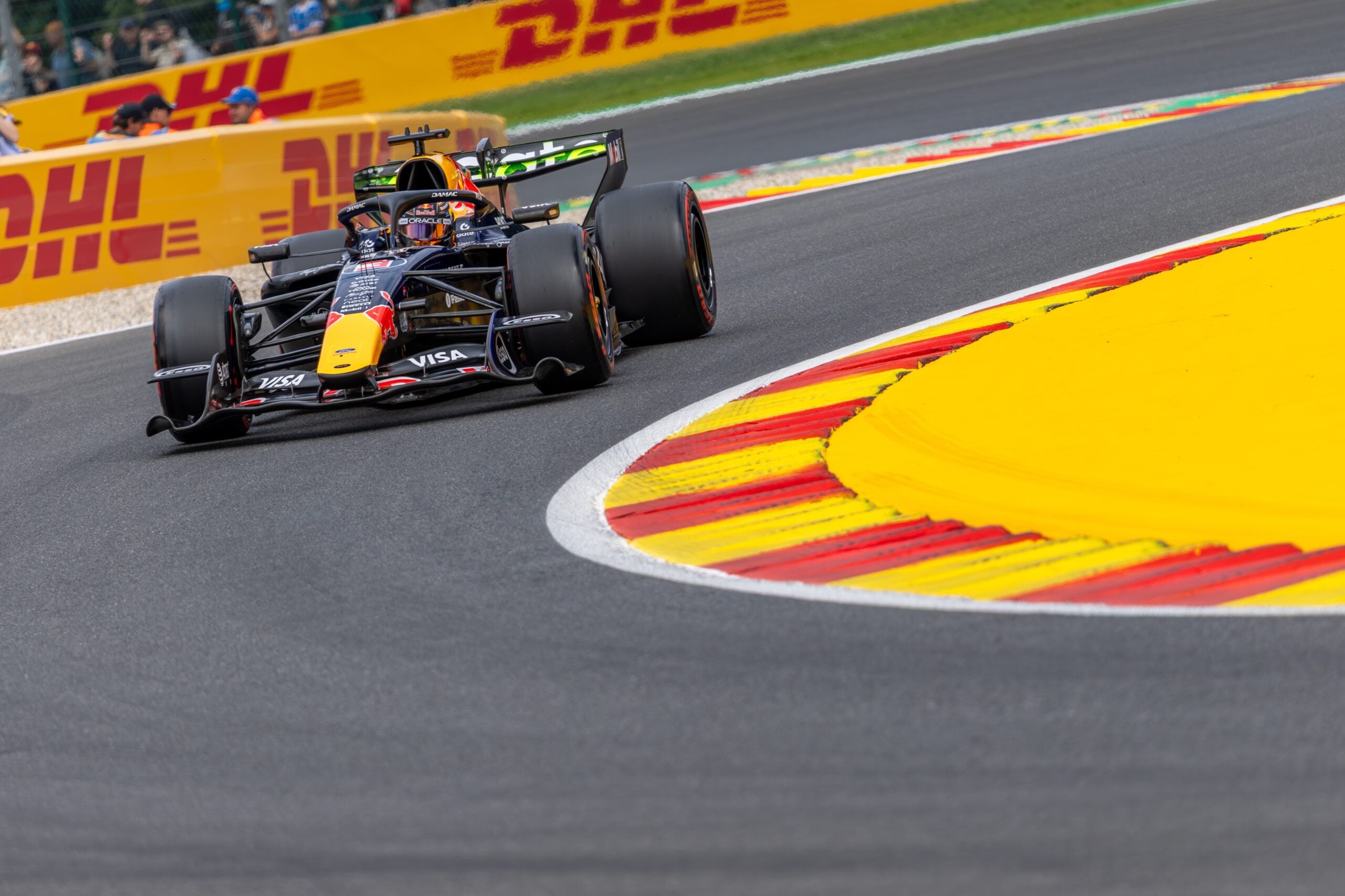 F1: Verstappen agradece ajuda de Hadjar na classificação: "Caso contrario, estaria em sexto" Max Verstappen (Red Bull) - GP da Bélgica F1 2026