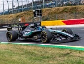 F1: Mercedes investiga perda de velocidade de Russell nas retas