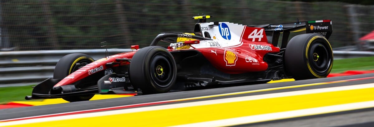 F1: Ferrari lidera simulações, mas Mercedes ameaça na corrida F1: Ferrari lidera simulações, mas Mercedes ameaça na corrida