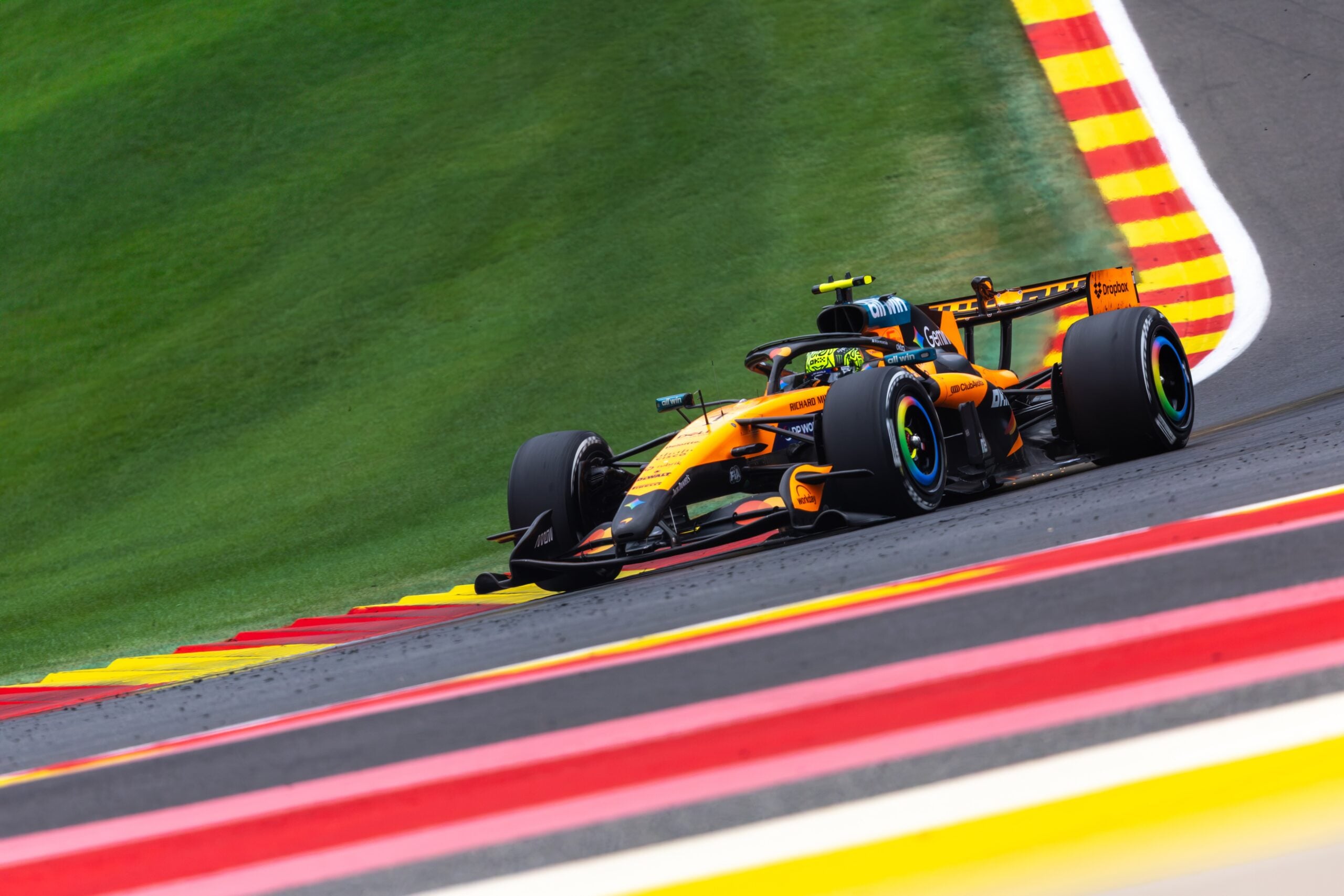 F1: Stella diz que pausa sem etapas em abril permitiu "focar totalmente" no MCL40 F1: Stella diz que pausa sem etapas em abril permitiu "focar totalmente" no MCL40