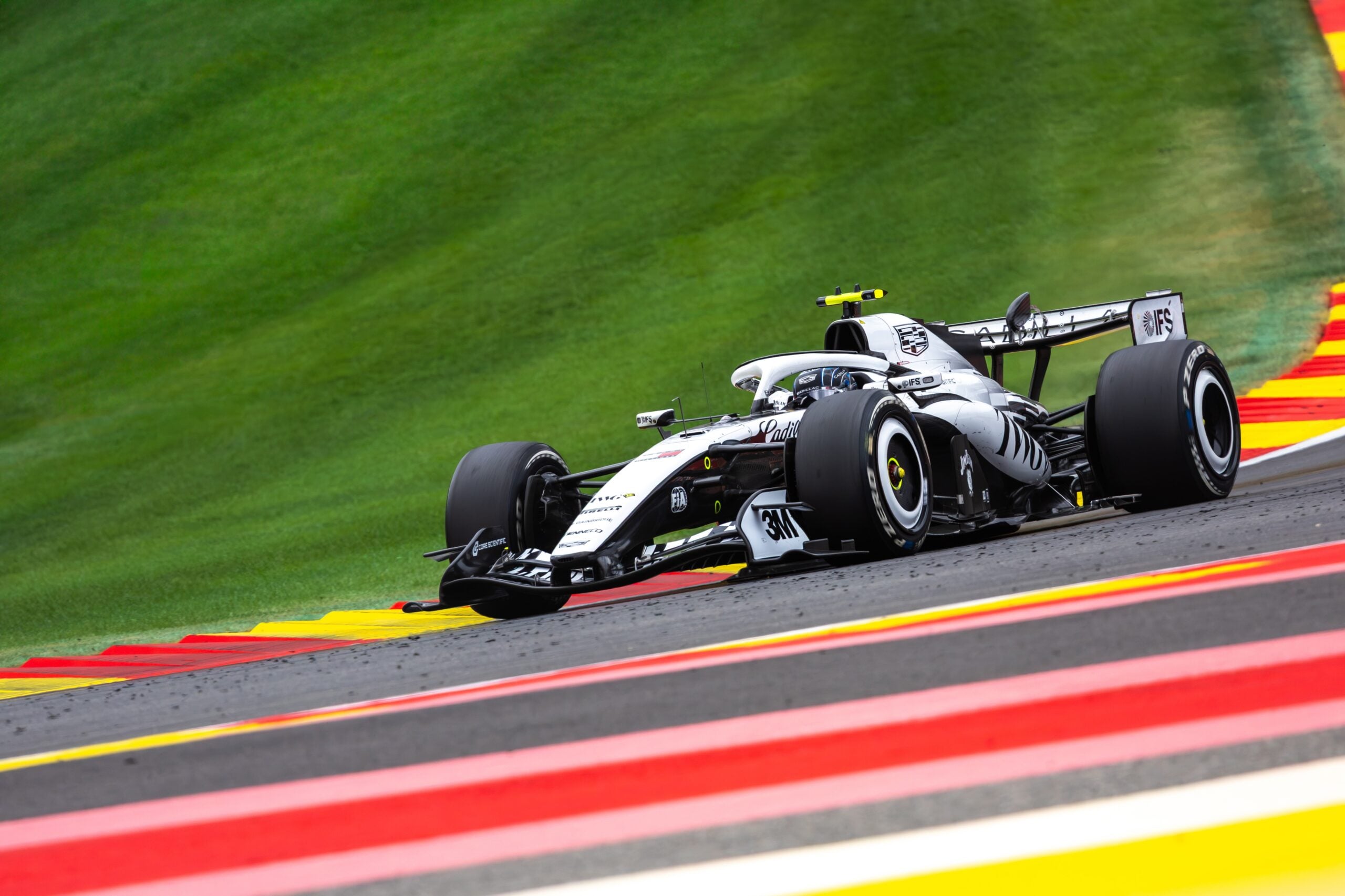 F1: Cadillac prepara mudança de foco após últimas atualizações, segundo Bottas