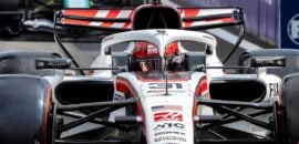 F1: Chefe da Haas detalha por que Bearman recebeu novo motor antes de Ocon