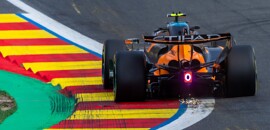 F1: McLaren estreia nova asa traseira para ganhar mais velocidade
