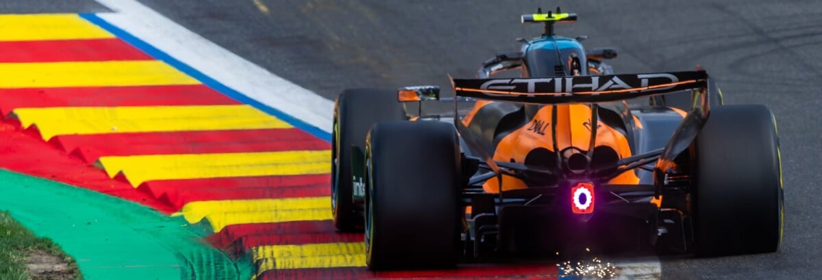 F1: McLaren estreia nova asa traseira para ganhar mais velocidade F1: McLaren estreia nova asa traseira para ganhar mais velocidade