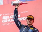 Domenicali comemora permanência de Verstappen na Red Bull: “Não imagino a F1 sem ele”