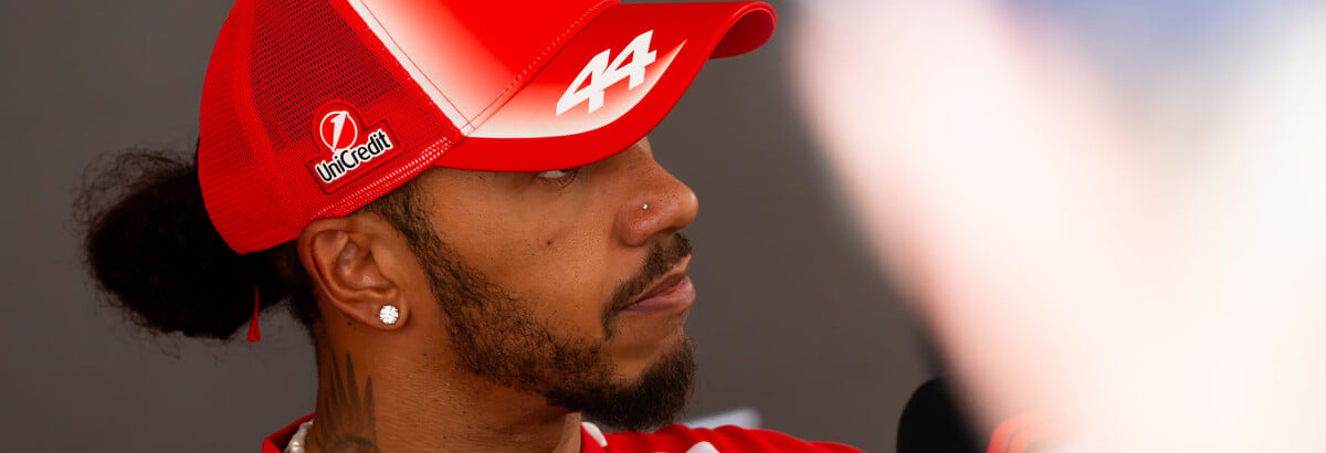 F1: Hamilton nega pedido para Ferrari substituir membros de sua equipe F1: Hamilton nega pedido para Ferrari substituir membros de sua equipe