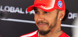 F1: Hamilton chega a Monza com Ferrari F40 recém-restaurada