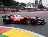F1: Hamilton revela perda de desempenho após toque com Russell
