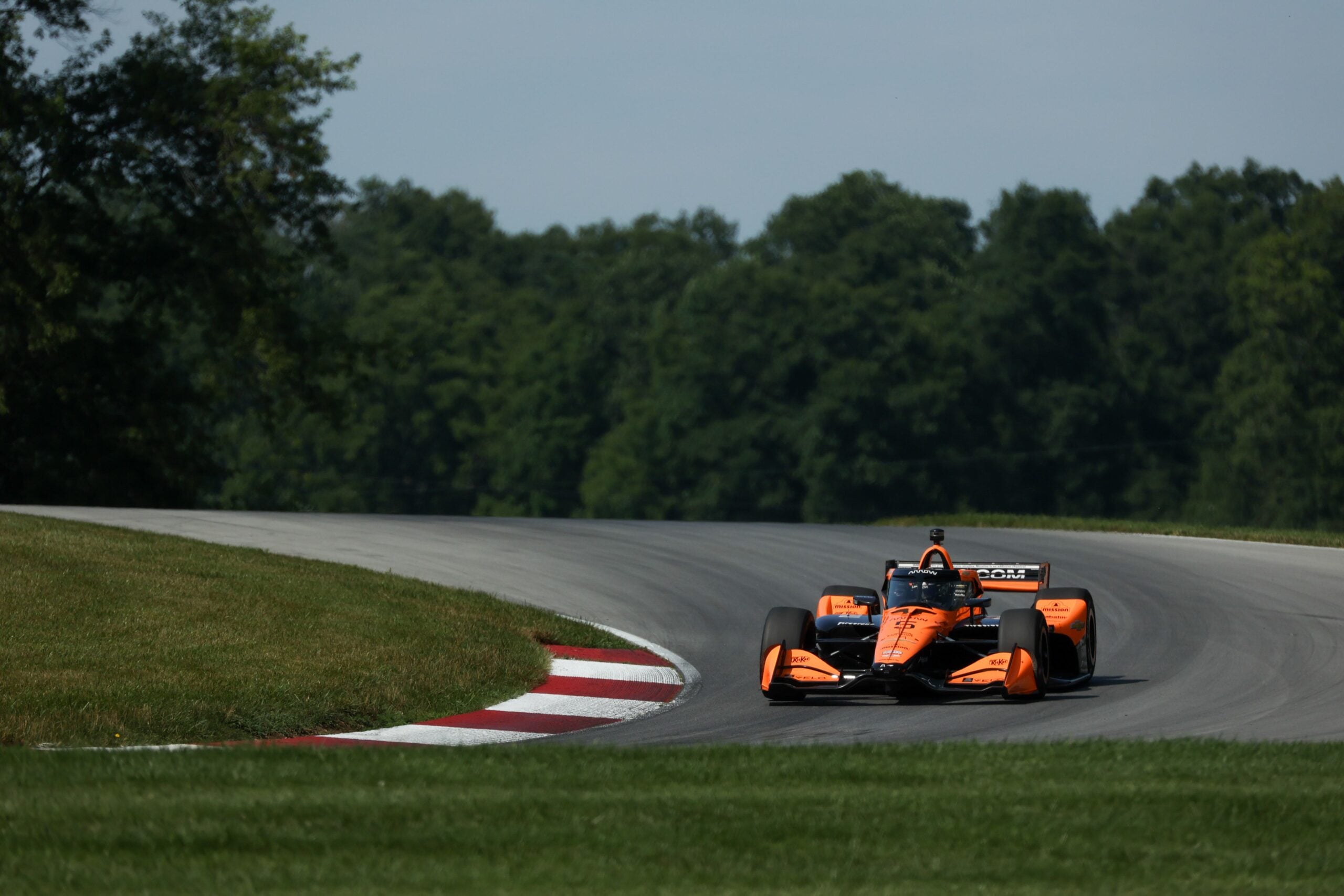 Indy: O’Ward supera Lundgaard e vence em Mid-Ohio com dobradinha da McLaren