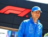 F1: Russell comenta proposta de Sainz para punir bandeiras em classificação
