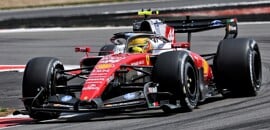 F1: Hamilton elogia Ferrari e acredita em punições para Mercedes