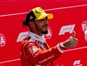 F1: Hamilton escapa de punição por bandeira amarela e segue no pódio em Silverstone