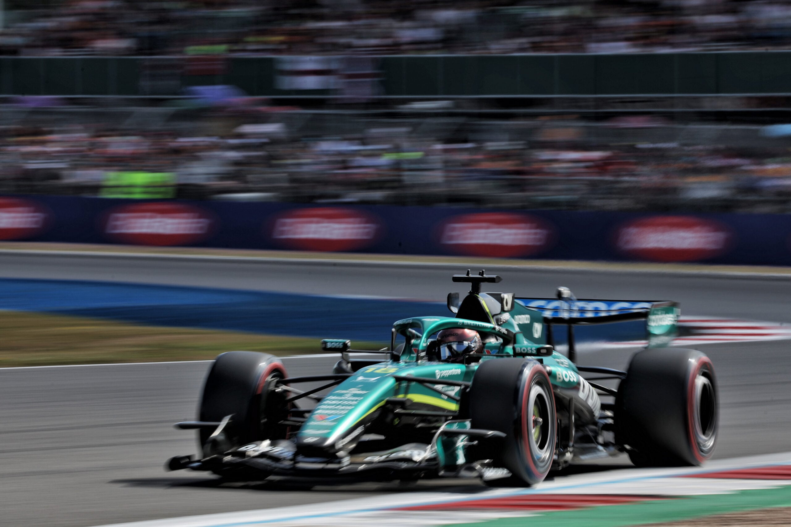 F1: Aston Martin investiga falha e aposta em evolução do carro Lance Stroll (CDN) Aston Martin F1 Team AMR26.