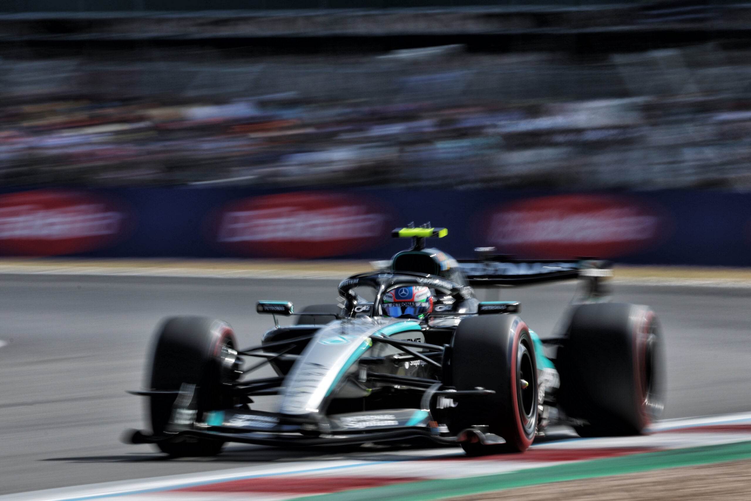 F1: Fãs apontam Antonelli como favorito para vitória no GP da Inglaterra Andrea Kimi Antonelli (ITA) Mercedes AMG Formula One Team W17.