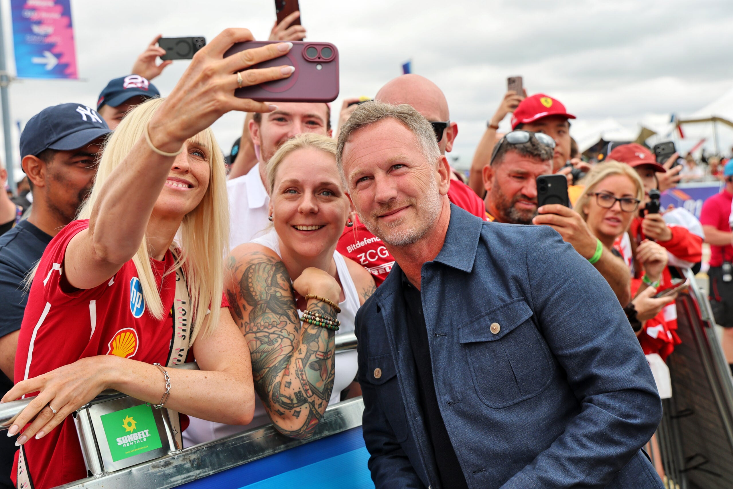 F1: Horner reaparece no paddock após saída da Red Bull Christian Horner (GBR).