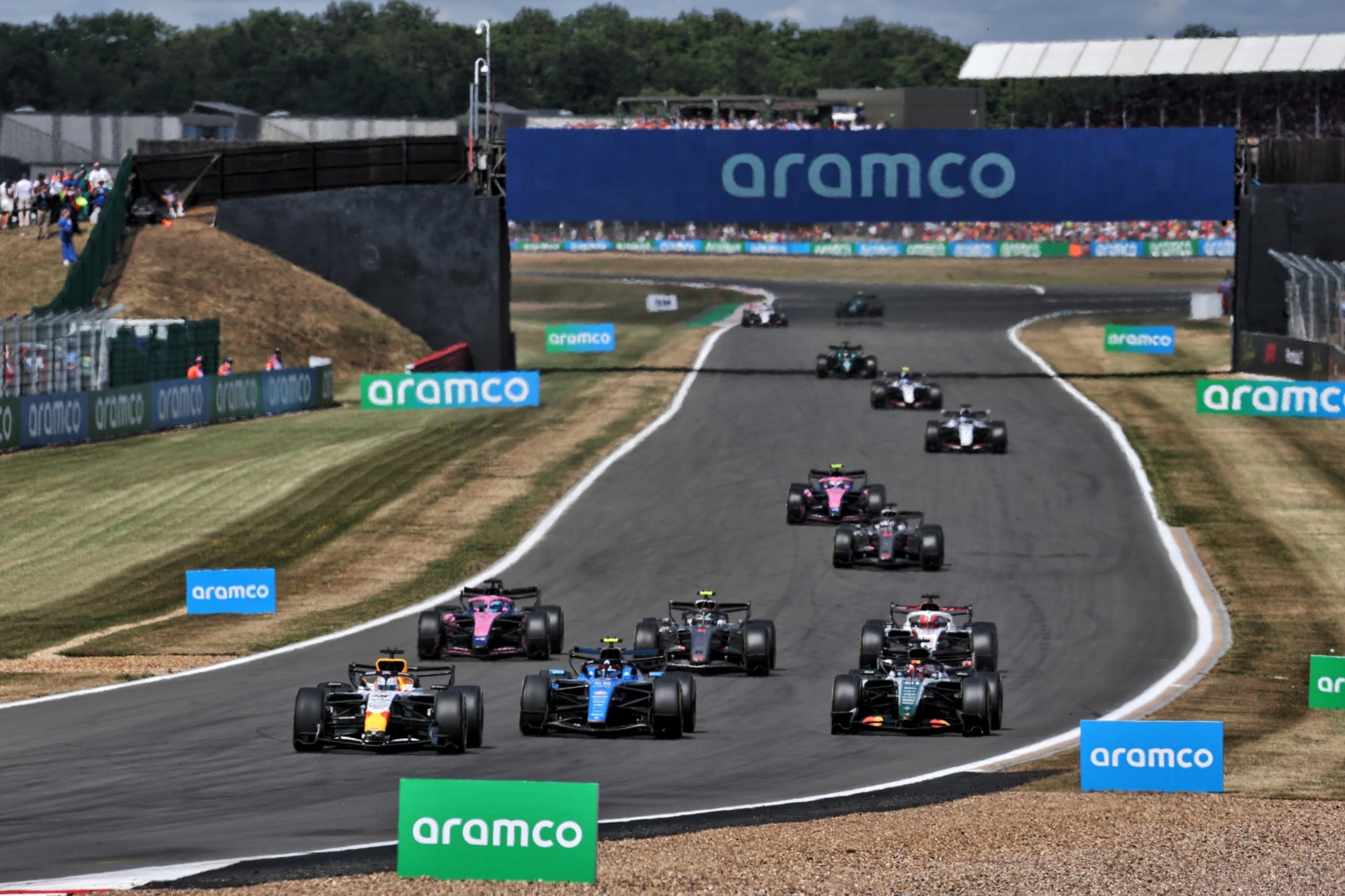 F1: Confira as imagens do GP da Inglaterra 2026 Arvid Lindblad (GBR) Racing Bulls Formula One Team VCARB 03 at the start of the race.