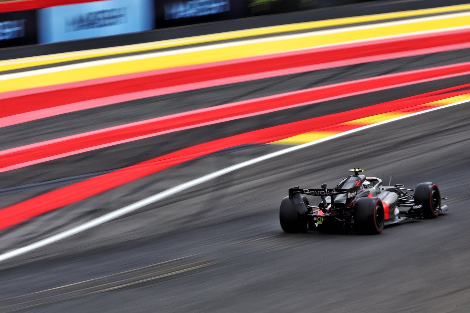 Gabriel Bortoleto (BRA) Audi F1 Team R26.