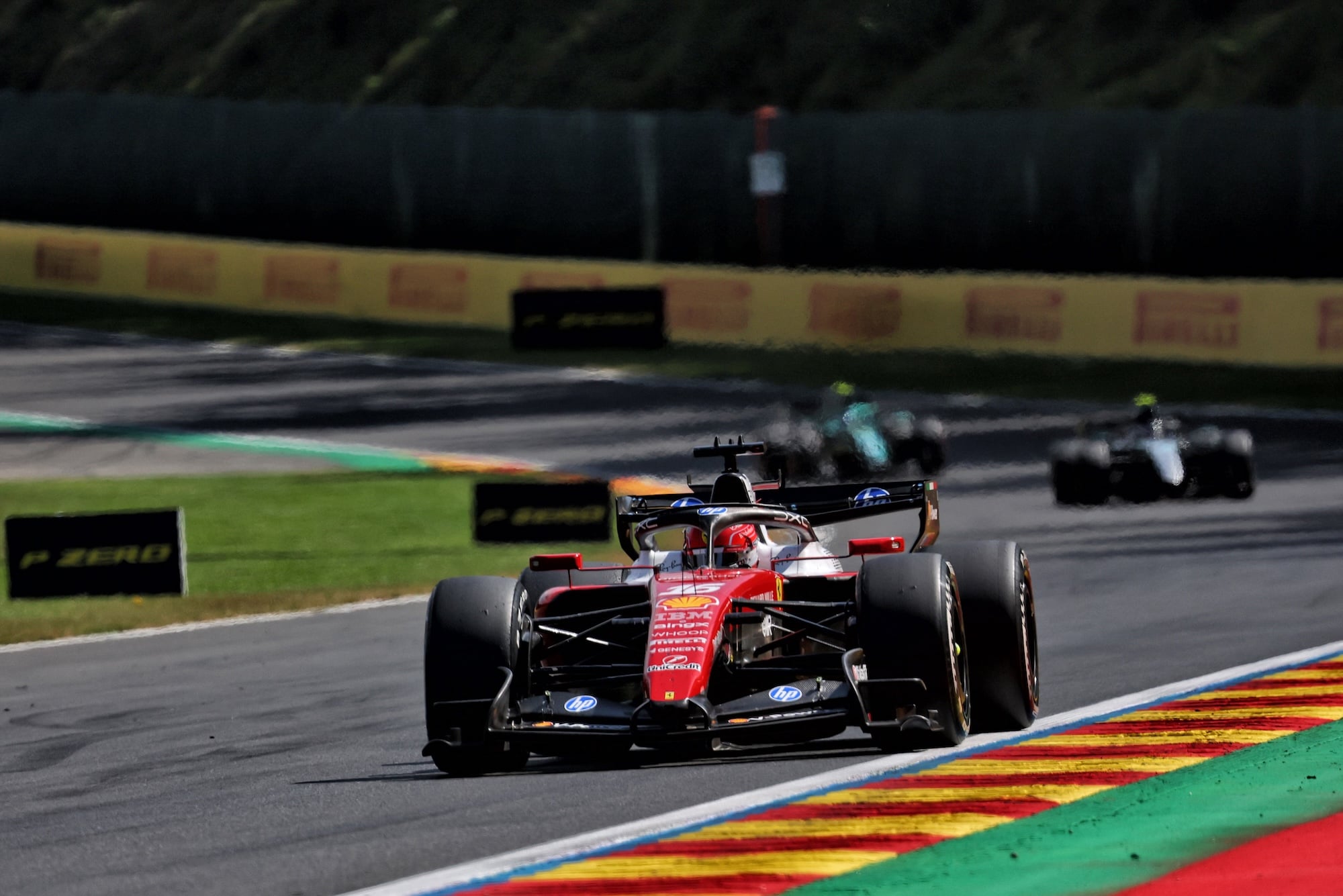 F1: Confira as imagens do GP da Bélgica 2026 Charles Leclerc (MON) Scuderia Ferrari SF-26.