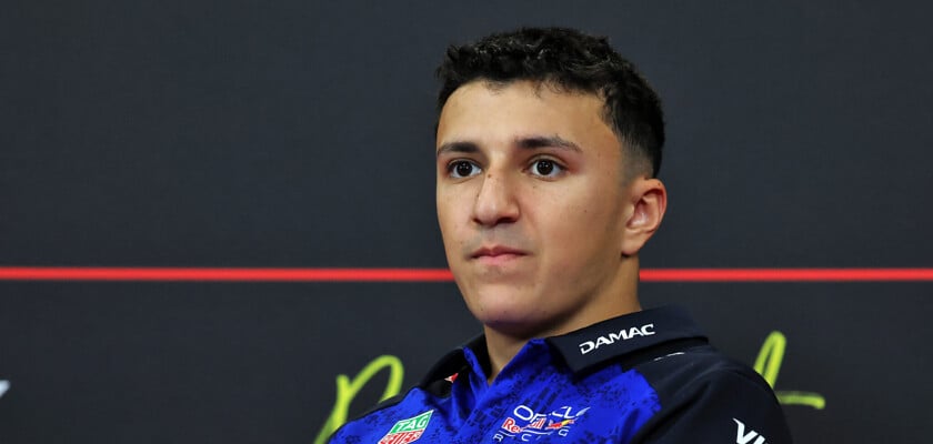 F1: Isack Hadjar revela lesão no punho após pódio em Baku